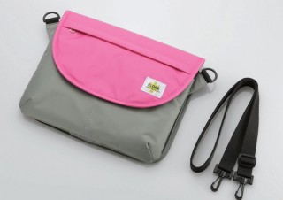 エレコム、タブレット/スマホ収納用の肩掛けキャリングケース計3種を発売