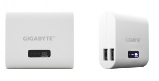 アッシー、スマホをいつでも充電できる6000mAh大容量モバイルバッテリを発売