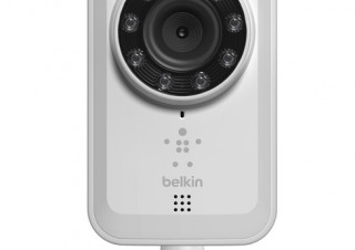 ベルキン、スマホを使って外出先から自宅の様子を見られる「NetCam WiFi カメラ」