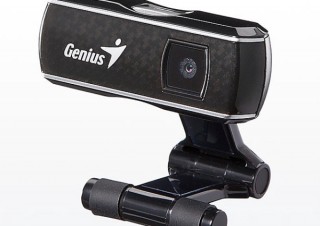 サンワサプライ、300万画素/720pHD動画のWebカメラ「400-CMS016」が1980円