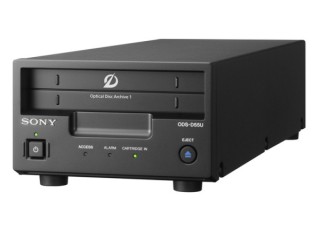 ソニーとパナソニック、業務用次世代光ディスク規格を共同開発--1ディスク300GBが目標