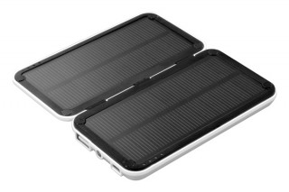 グリーンハウス、太陽光でスマホを充電できるソーラーチャージャーを発売