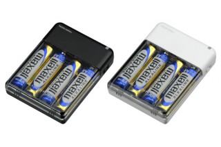 グリーンハウス、乾電池4本を用いるスマホ充電器「GH-BTB34A」を発売