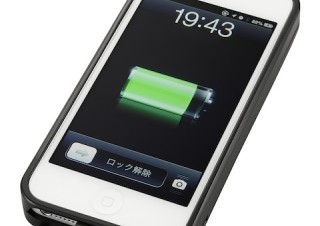 ロジテック、装着したまま充電できるiPhone5用モバイルバッテリー発売