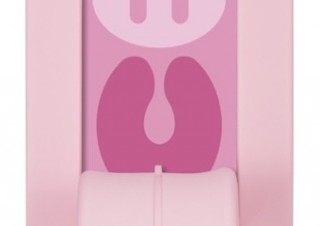 鼻を押すと舌が飛び出す、いたずらっ子な動物たちのiPhone5ケースで遊び心を！