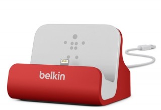ベルキン、iPhone 5/5s/5cに対応したカラフルなドックスタンド発売