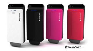 Phone5s/iPhone5cにも対応、ケースに装着できるモバイルバッテリーに新色