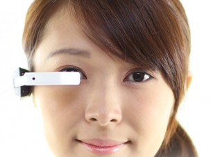 docomo、メガネ型ウェアラブルデバイス「インテリジェントグラス」をCEATECで公開