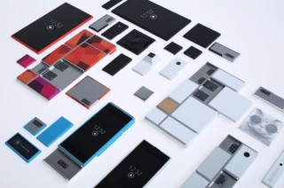 モトローラ、フレームとモジュールを自由に組み合わせてスマホを作る「Project Ara」