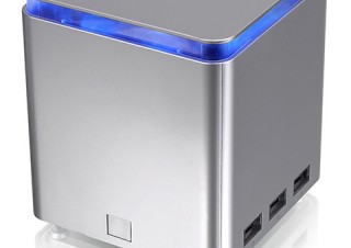 アスク、容量41600mAhで6台の端末を同時充電できる「LUXA2 P-MEGA」
