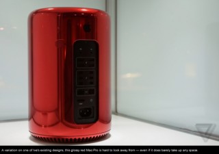 世界に1台しかない真紅の「Mac Pro」チャリティーオークションの落札価格は約1億円