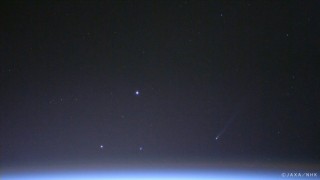 世紀の天体ショー「アイソン彗星」を若田飛行士が撮る!　世界初の宇宙から4K動画撮影