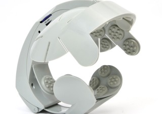 サンコー、USB給電バイブレーター内蔵ヘルメット「USBぶるぶるヘルメット」発売