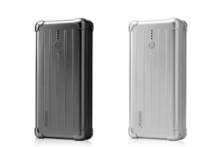 フォーカル、スーツケース風デザインの容量6000mAhバッテリーを発売