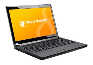 マウス、32型の4Kディスプレイをセットにした15.6型ノートPCを発売