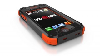 スペックコンピュータ、指紋認証対応 画面むき出し防水iPhone 5sケースを発売