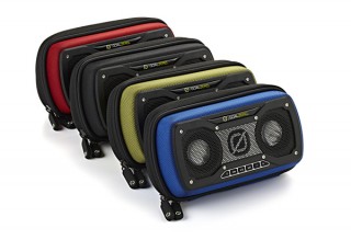 アスク、携帯音楽プレーヤーを収納して持ち運べるポータブルスピーカーを発売