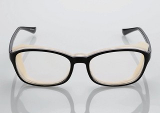 エレコム、花粉ブロック機能付きのブルーライト対策メガネ「OG-HBLC01」