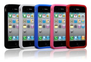 プレアデス、装飾性を排したシンプルなiPhone 4用シリコンケース