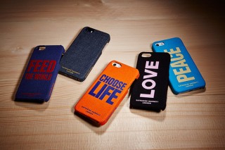 トリニティ、キャサリンハムネットとのコラボでiPhoneケース2種を発売