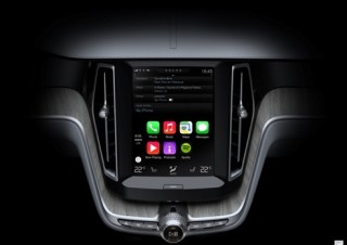 ボルボ、Appleの車載システム「CarPlay」搭載車「XC90 SUV」のコンセプト動画を公開