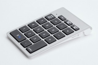 フォーカル、MacBook向けにBluetooth接続式のテンキーパッドを発売