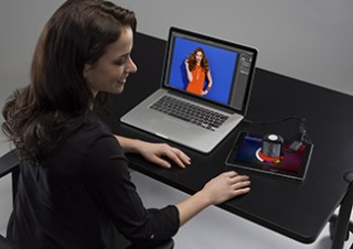 エックスライト、モバイル向け無料カラーマネージメントアプリ