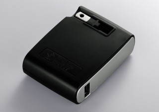バッファローコクヨ、iPhoneやiPadを急速充電できるUSBポート用ACアダプタ