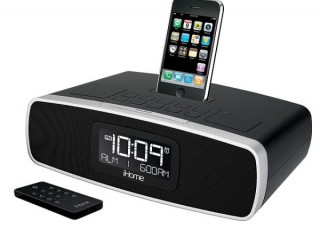シネックス、iPod/iPhone用スピーカー「iHome iP90」など3製品を発売