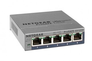 ネットギア、VLANに対応したスイッチ「GS105E」発売