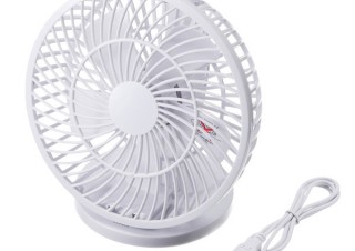 サンワ、デスク周りを快適にする2種の卓上USB扇風機を発売