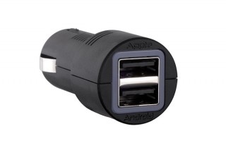 バッファロー、2ポート搭載のUSBシガーチャージャーを発売