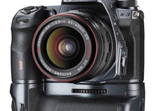 リコー、「PENTAX K-3」特別仕様モデルの発売を延期