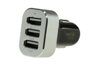 上海問屋、シガーソケット接続用3ポートUSB充電器を発売