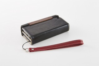 トリニティ、iPhoneが2台収納できる手帳型ケース発売