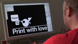 『Helvetica 〜「A tribute to Typography 〜ヘルベチカの過去・現在・未来」展〜』開催