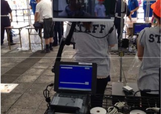 NEC、ももクロコンサートに顔認証の本人確認システム