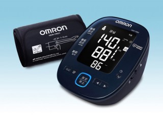 オムロン、スマホと連携できる血圧計を発売