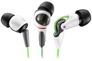 TDK、ロボットをテーマにしたデザインのヘッドホンを発売