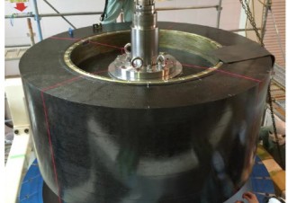  超電導フライホイール蓄電システム実証機が完成