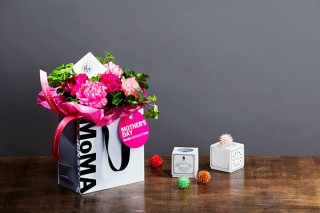 東京都・「MoMA DESIGN STORE Presents Aoyama Flower Market Mother’s Day Gifts」