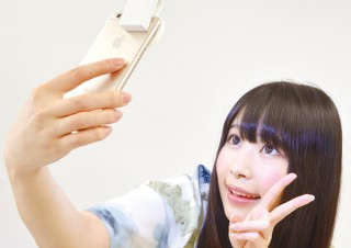 自分撮りに最適、広角レンズ付きリングライトがサンコーから