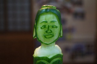 東京都・野菜アートも飾られる「キュウリビズフェア2015」in有楽町