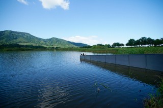 新潟県・水と土の象徴である“潟”を中心に展開される各プロジェクト「水と土の芸術祭 2015」
