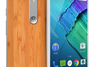 Motorola、スマホ新モデル「Moto X」シリーズ2機種を発表