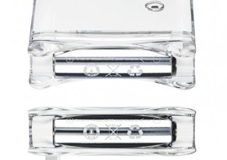 モバイルバッテリーとACアダプタ、ニッケル水素電池の充電器が一体化した「MIXJUICE」が発売