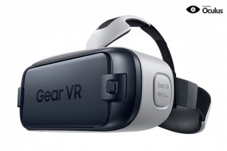 DMM.com、サムスン製「Gear VR」のレンタルサービスを開始