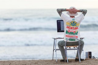 企業はアプリ開発より、Webでメディアを作れ