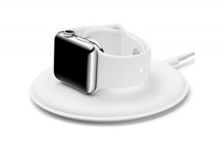 Apple Watchを目覚まし的に使える純正ドック「Magnetic Charging Dock」