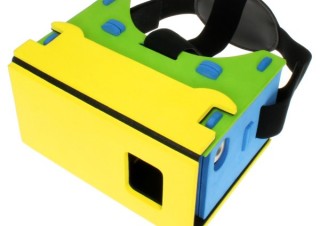 上海問屋、スマホで3Dが楽しめるヘッドマウントディスプレイを発売